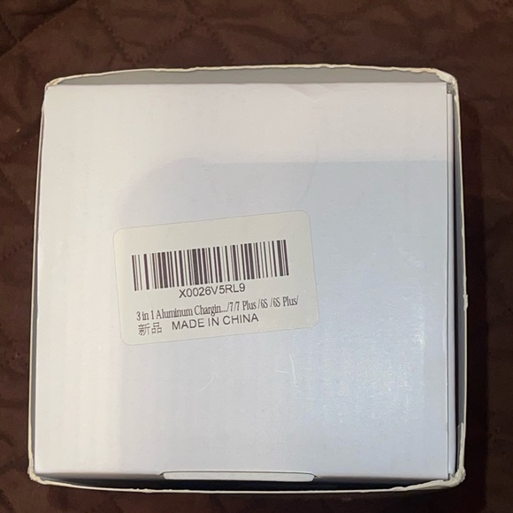 *BRAND NEW* 3 in 1 Aluminum Charging Station - Picture 5 of 12